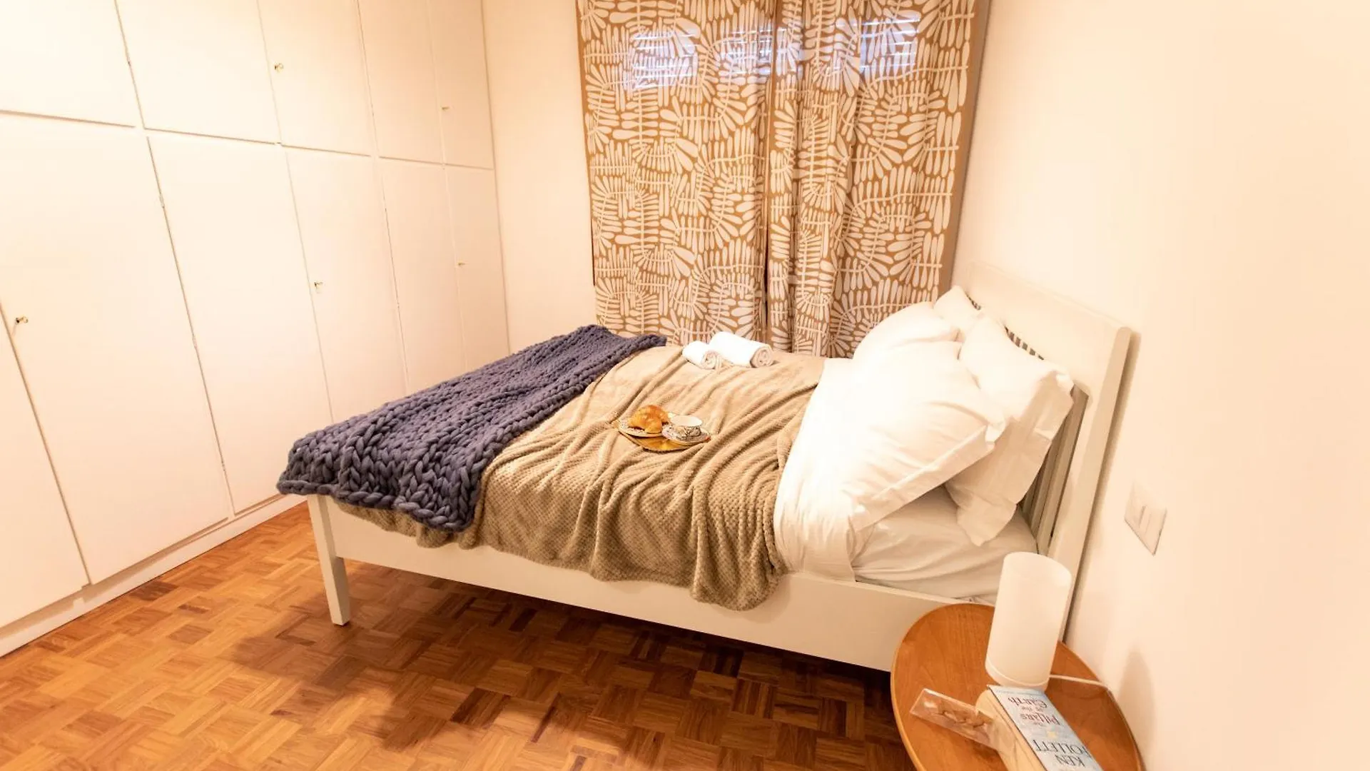 מילאנו I Host Apartment - Govone 100