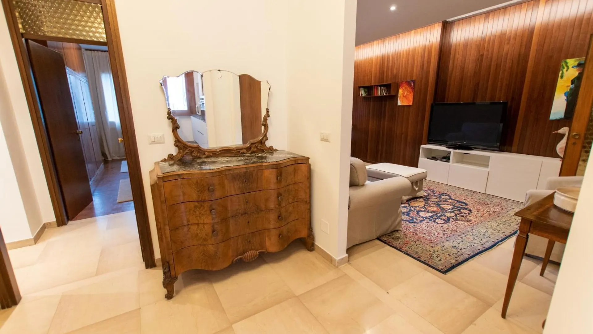 מילאנו I Host Apartment - Govone 100 איטליה